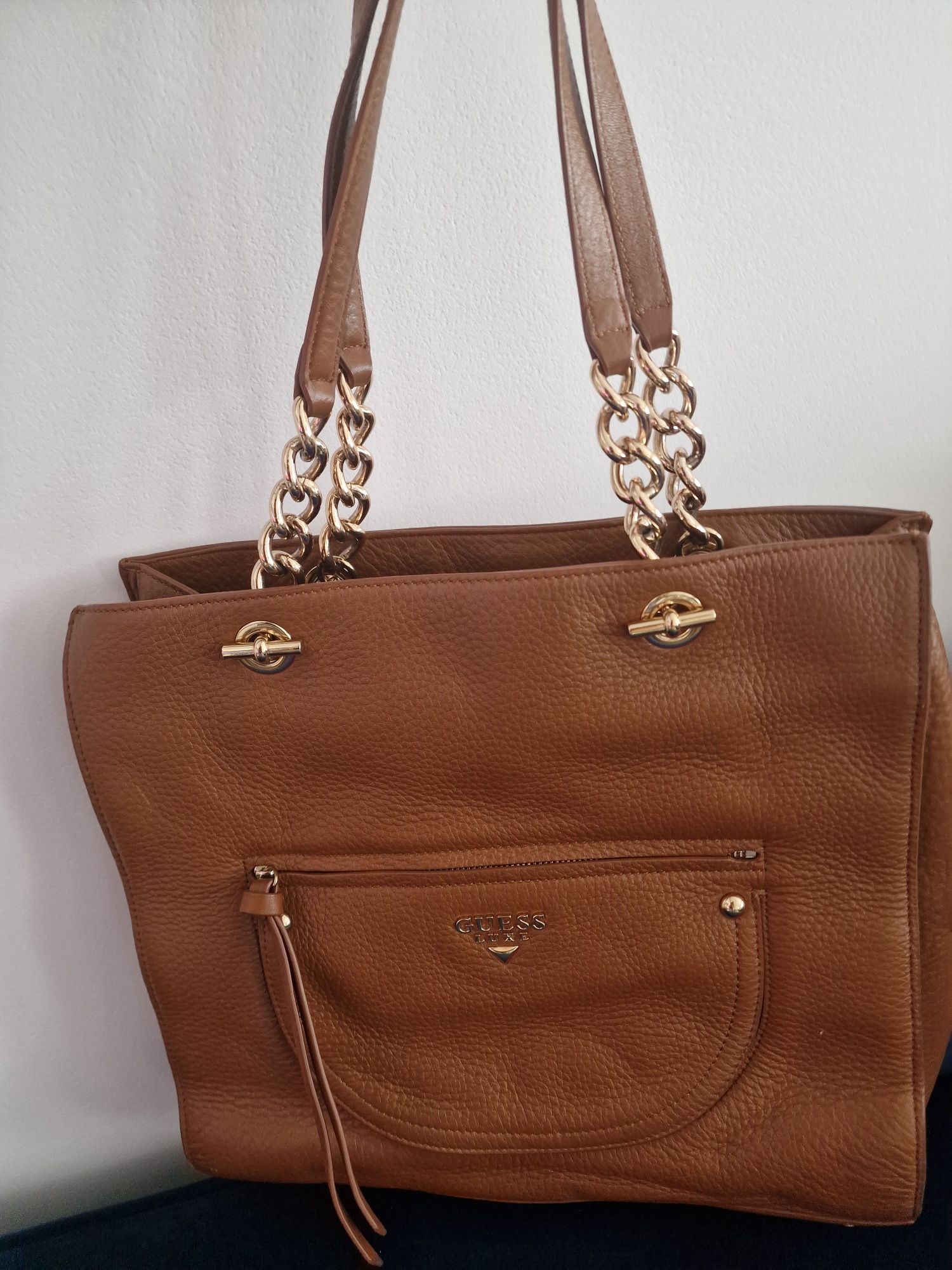 Mala Guess camel
