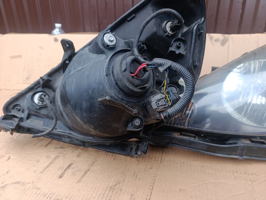 Фари передні Honda Jazz Хонда джаз