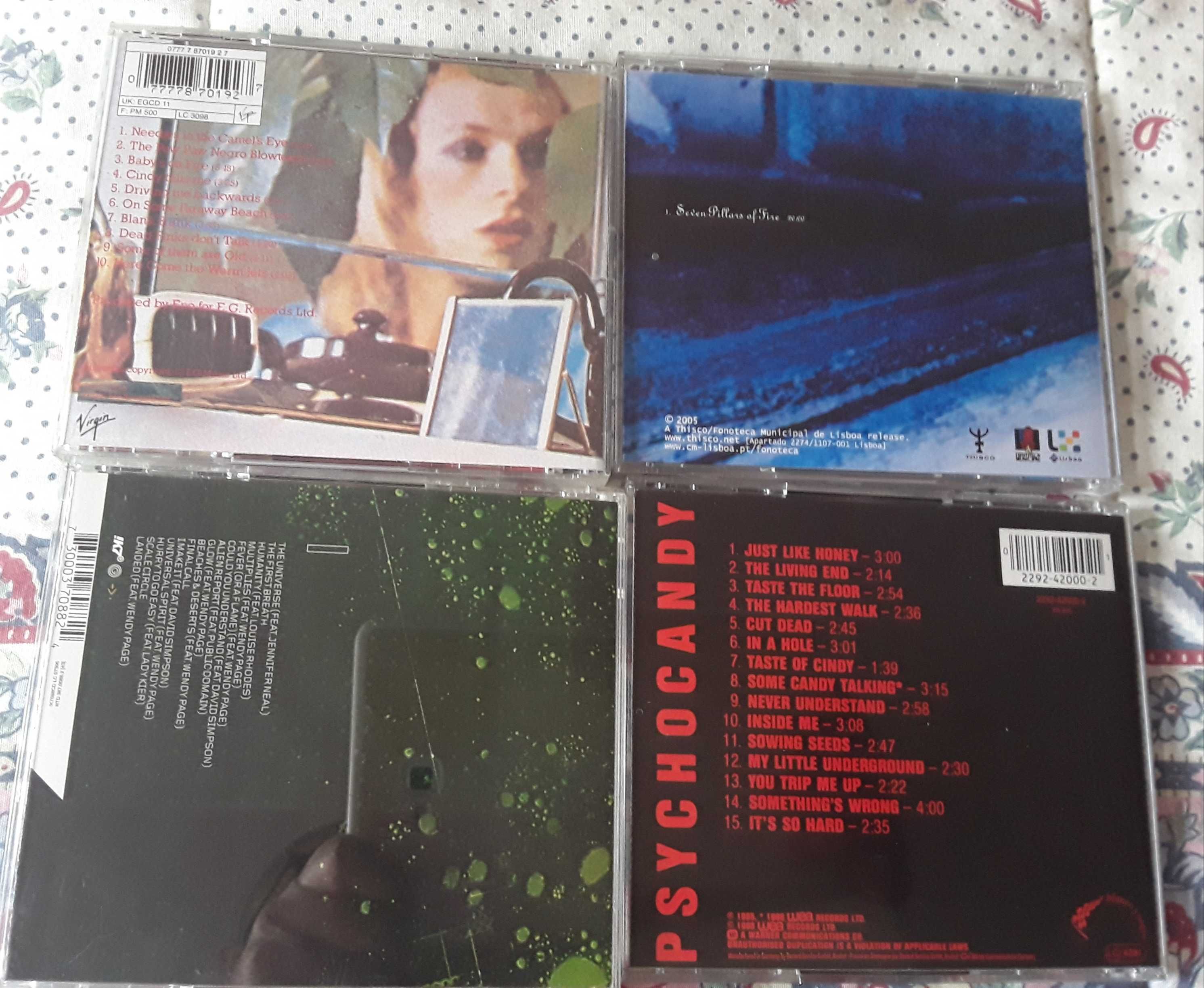 Vendo 7 cd's dos The Cure, New Order, Cocteau Twins...