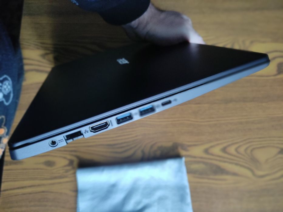 Acer Aspire 5, i3 1005G1, 12/256.