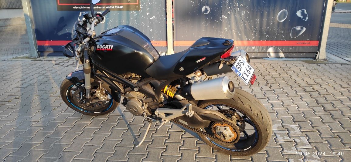 Ducati Monster 1100 super stan IGŁA bez wkładu