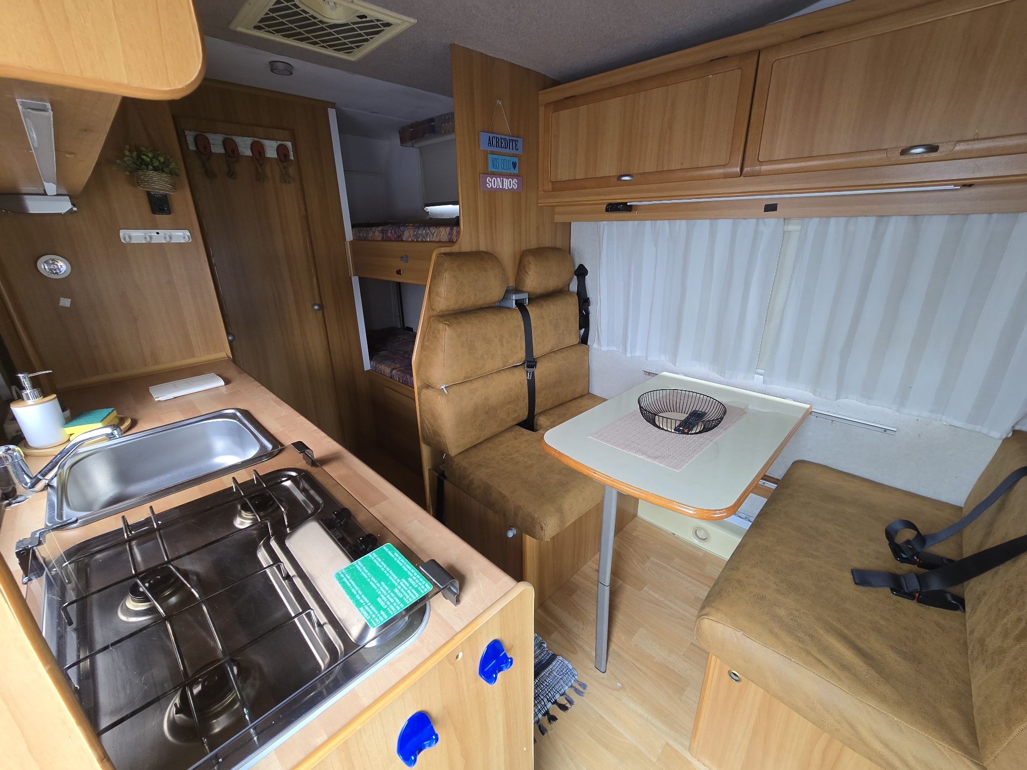 Autocaravana aluguer