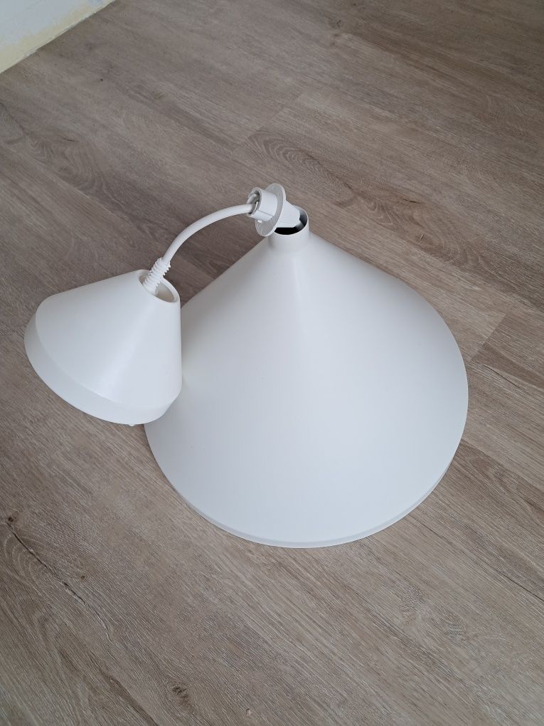 Nowa lampa Ikea NÄVLINGE