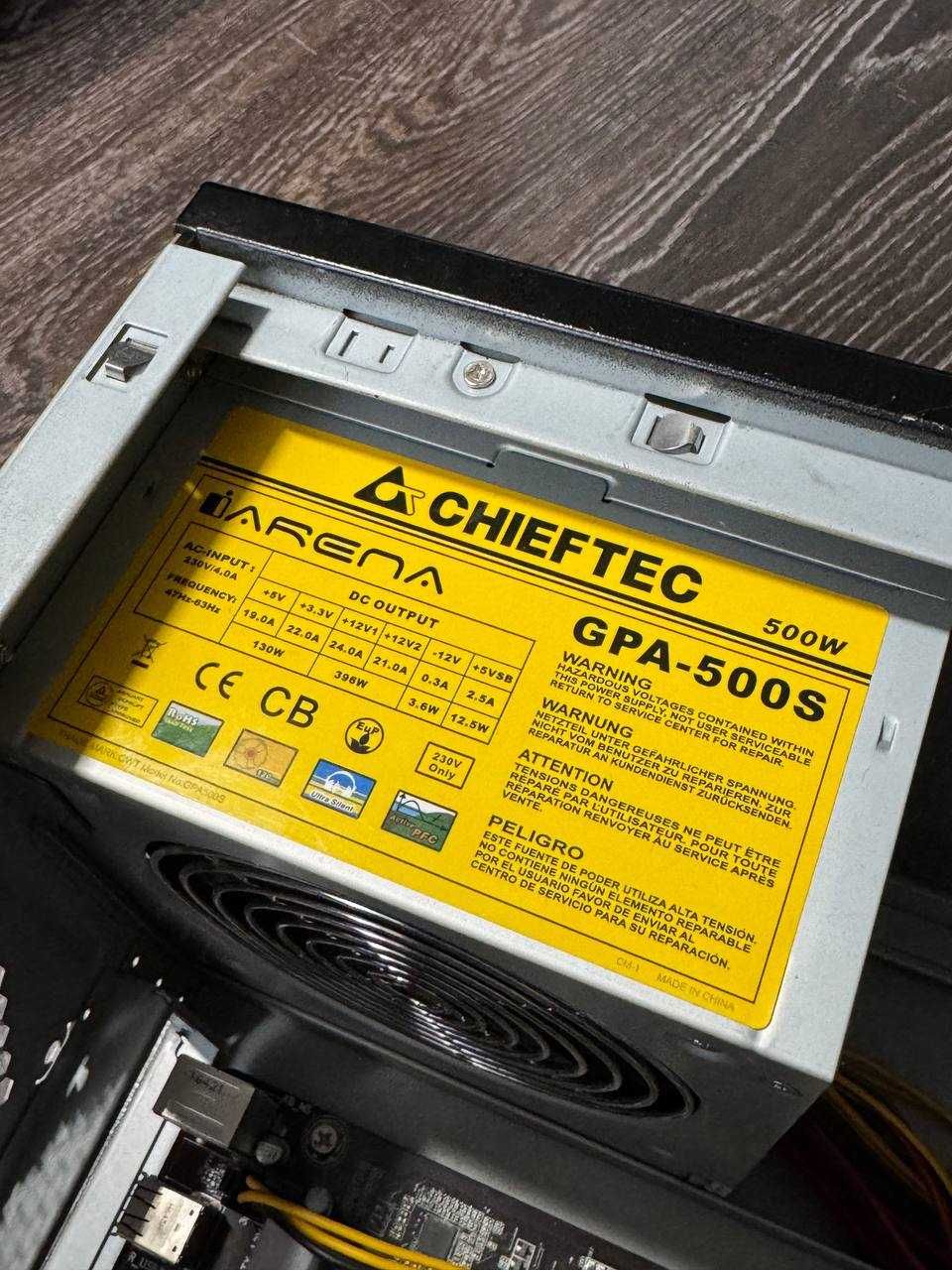 Материнська плата GIGABYTE GA-970A-DS3P+Phenom II X4 955 BE+ 16GB ОЗУ!