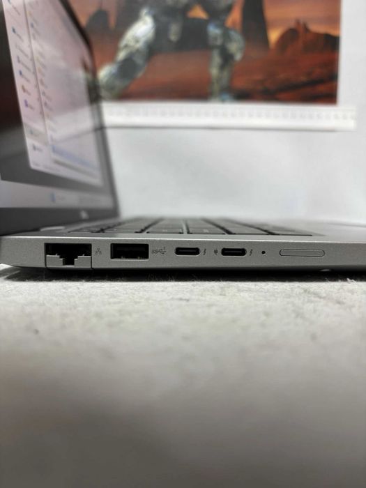 Dell Dodecacore 14" i7/16GB/500Nvme série Profissional