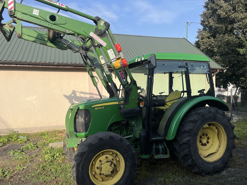 John deere 5065e