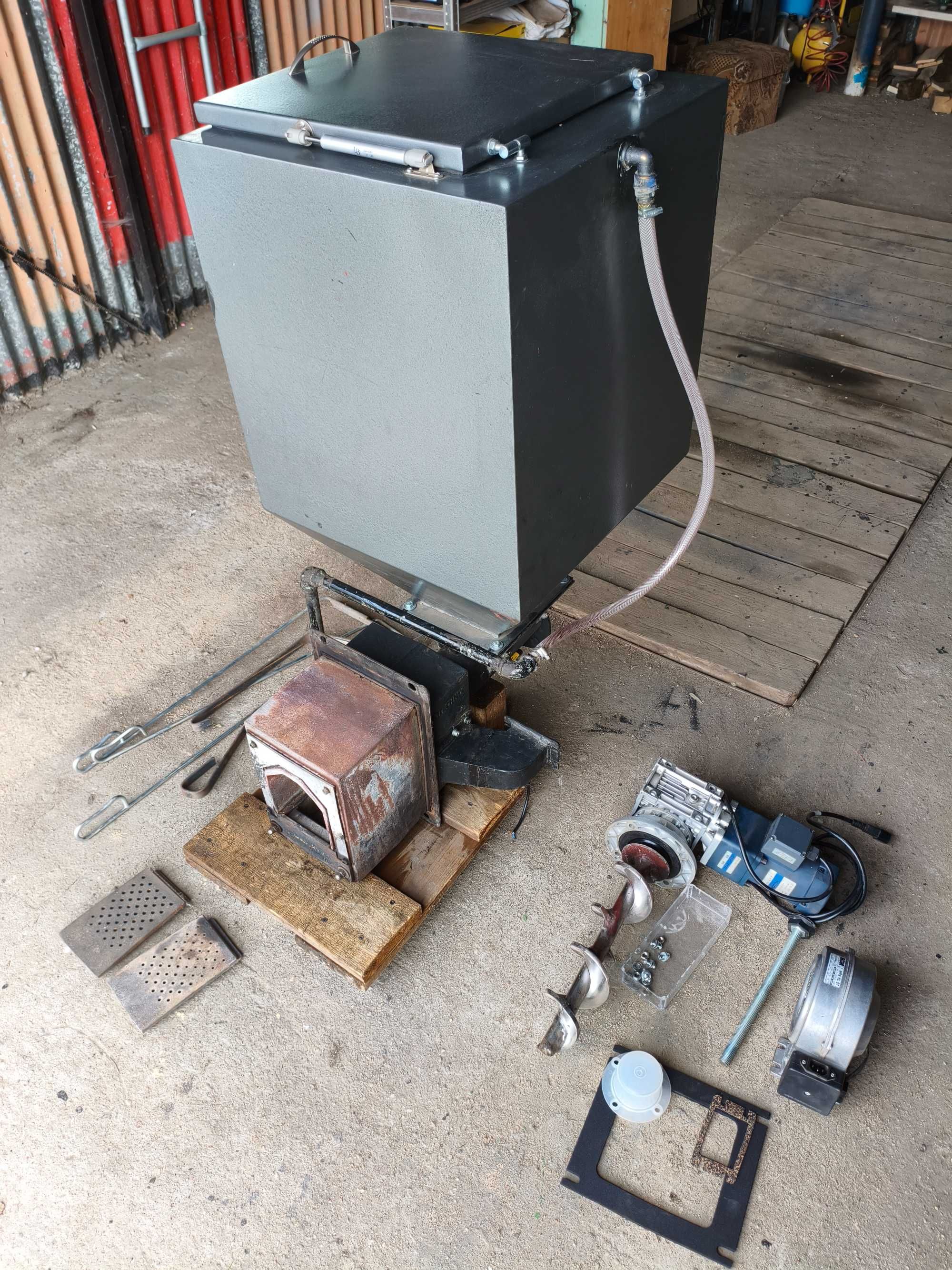 Palnik SV200 o mocy 12 - 24 KW ekogroszek/pellet - ZESTAW