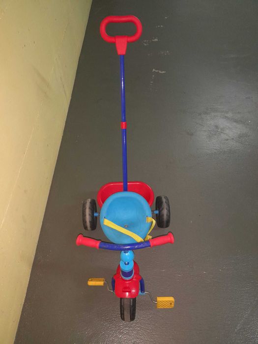 Triciclo de bebé