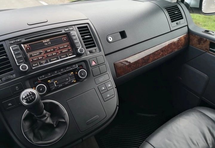 Volkswagen Multivan 2011
