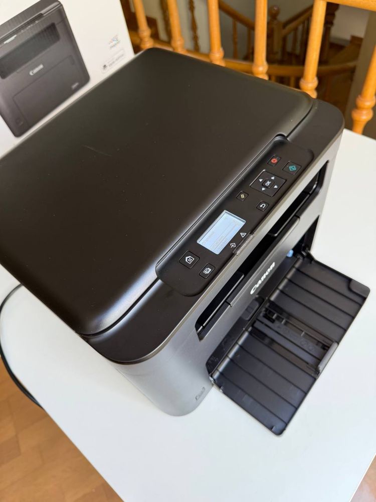 Продам БФП Canon i-Sensys MF272dw з WI-FI