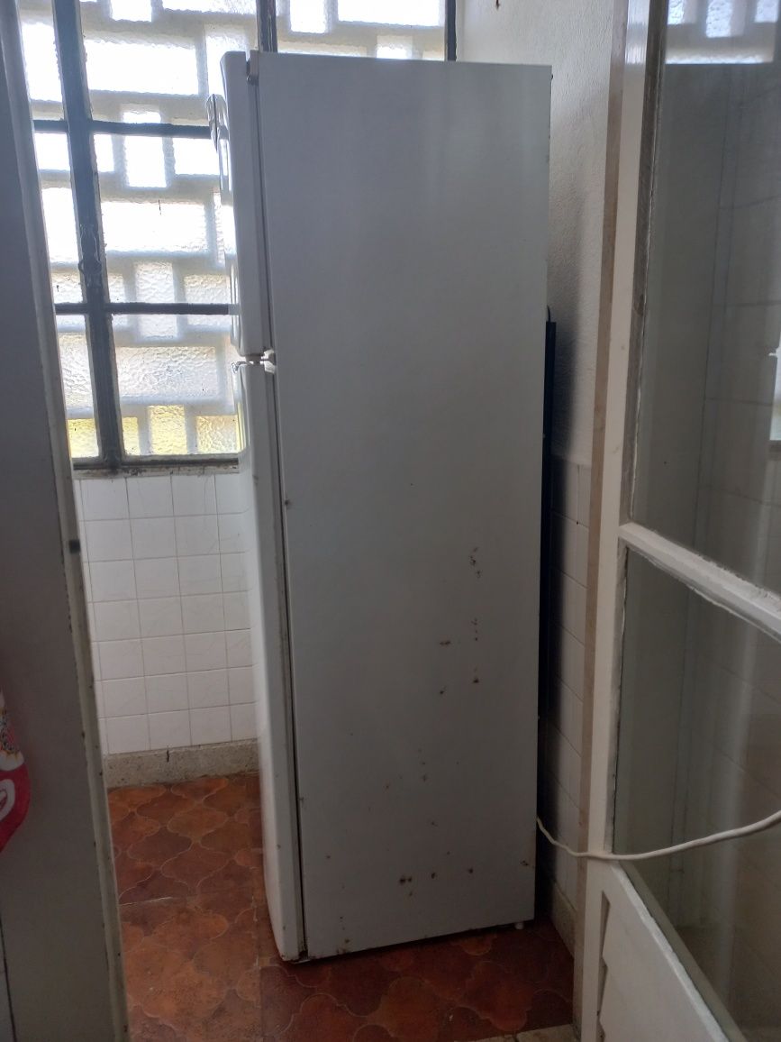 Frigorífico Indesit