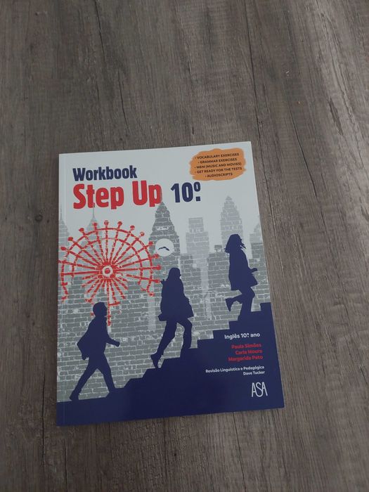 Só 7€. Novo caderno atividades ingles 10 ano