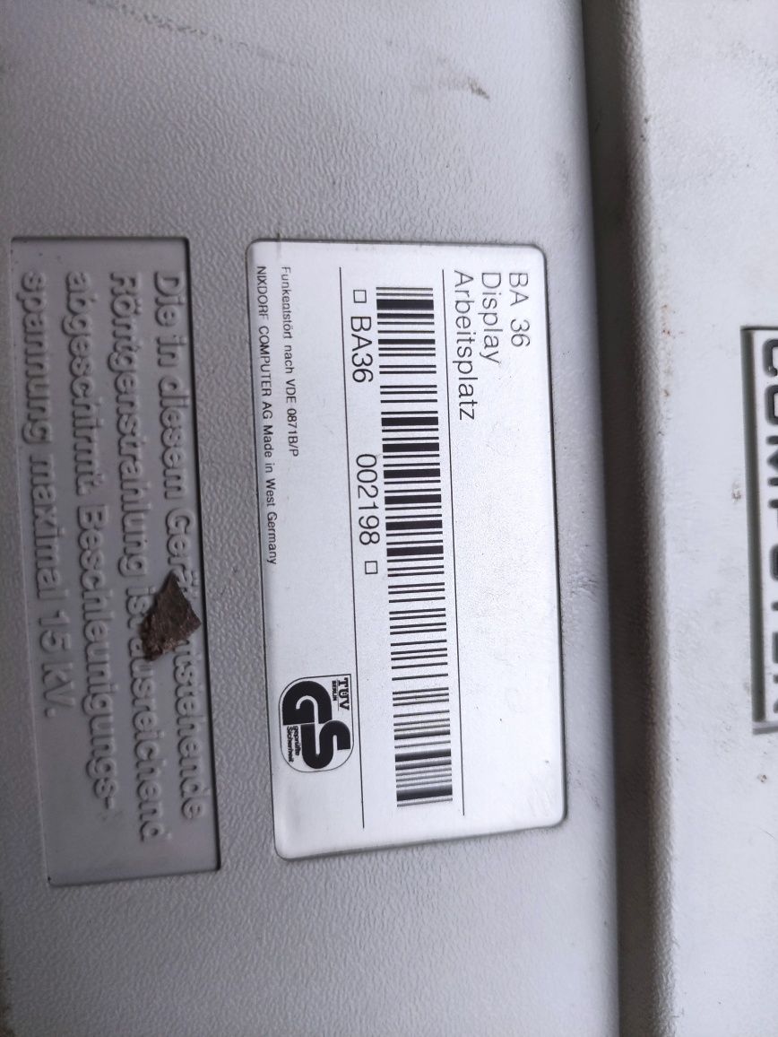 Retro mały  monitor Nixdorf Computer