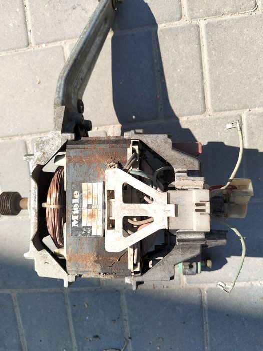 Двигатель на стиральную машинку мили