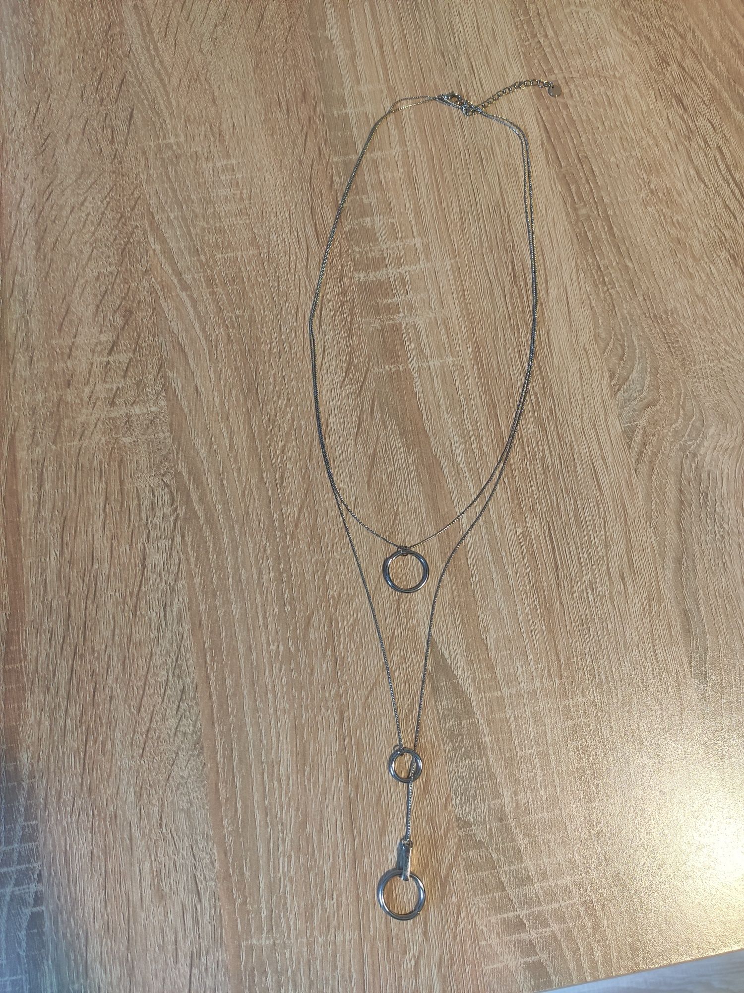 Naszyjnik długi z kółkami Reserved - kolor srebrny  NOWY