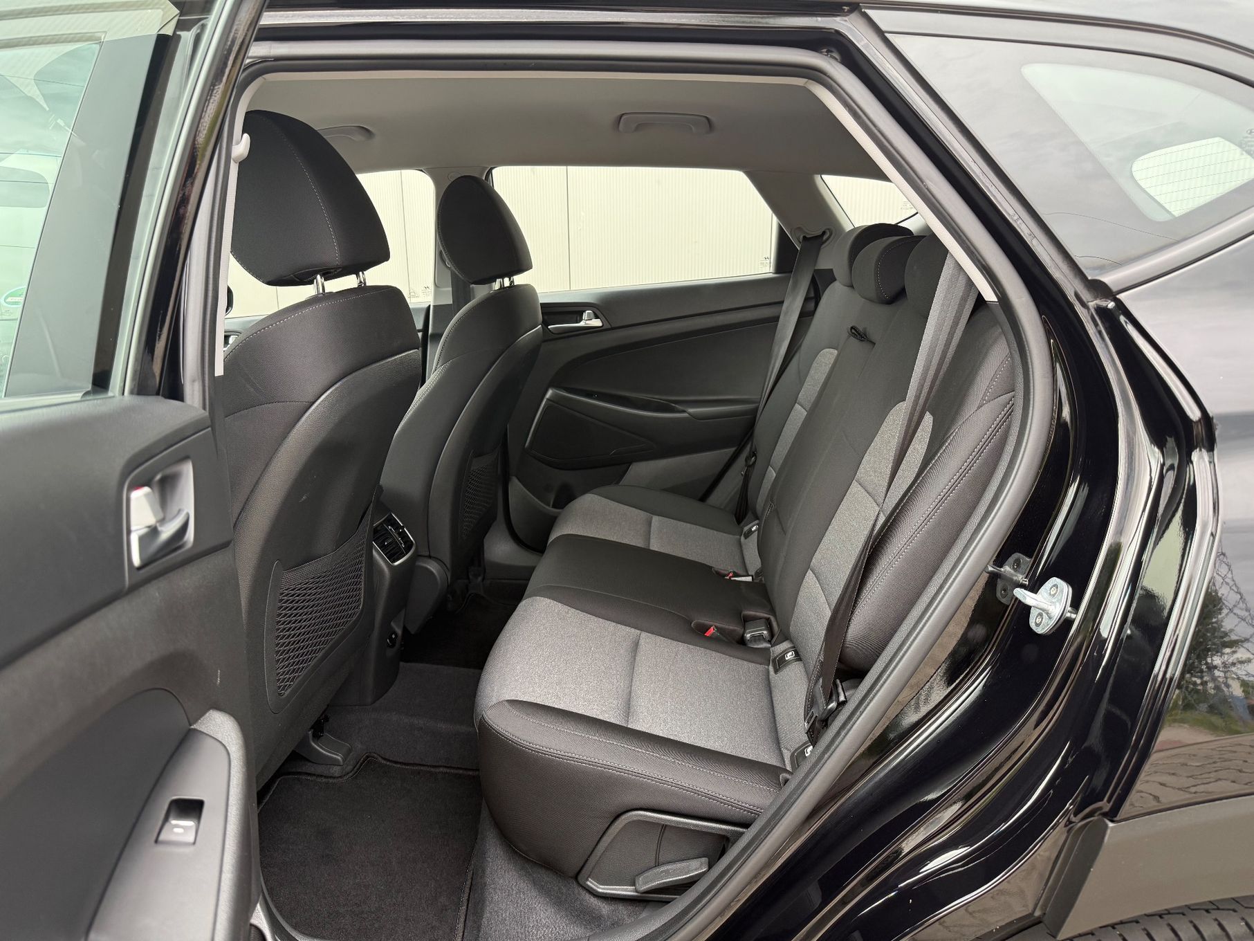 Hyundai Tucson 1.6 T-GDi 177 PS ! Bezwypadkowy ! Zadbany !