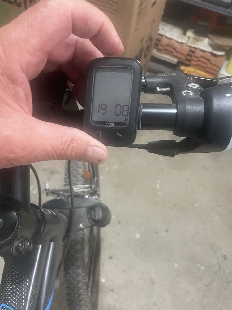 Bicicleta st 100 semi nova(ver descrição)