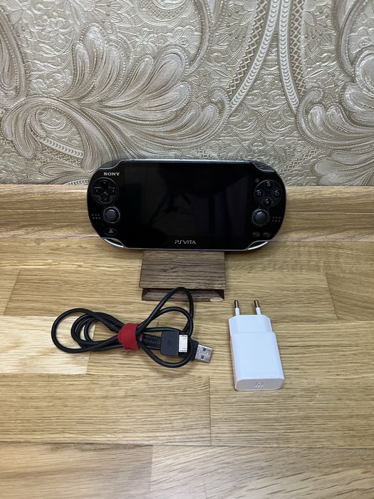 Ігрова приставка Sony PSP Vita