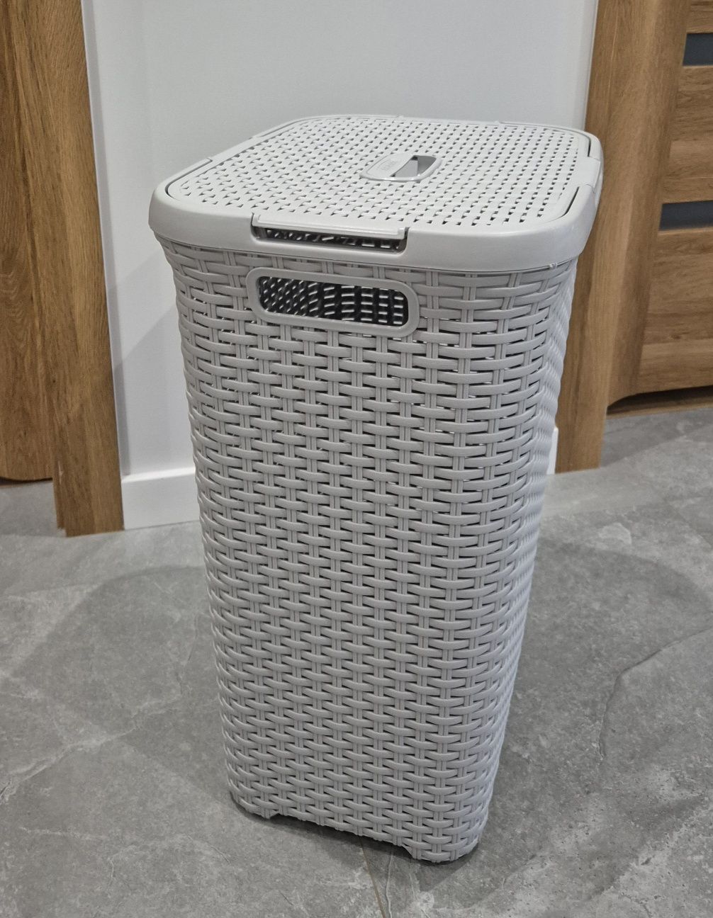 Kosz na pranie Curver 60 l