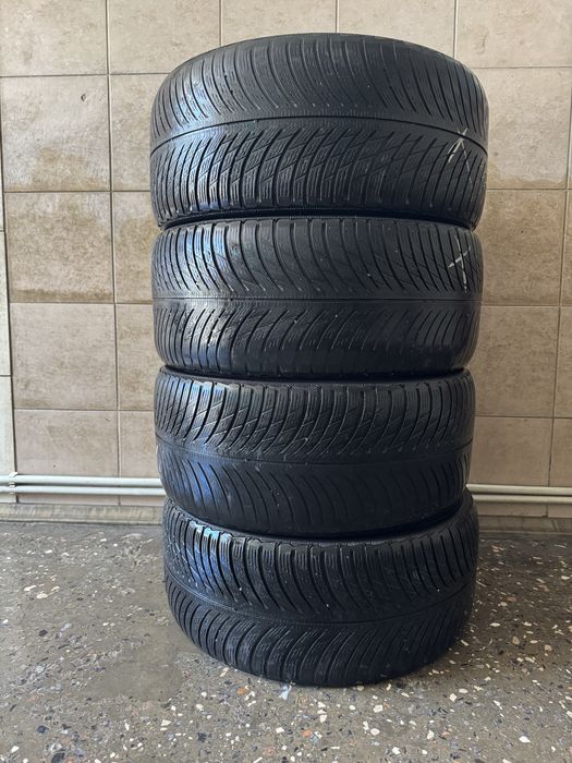 Комплект зимніх шин Michelin 255/40/18