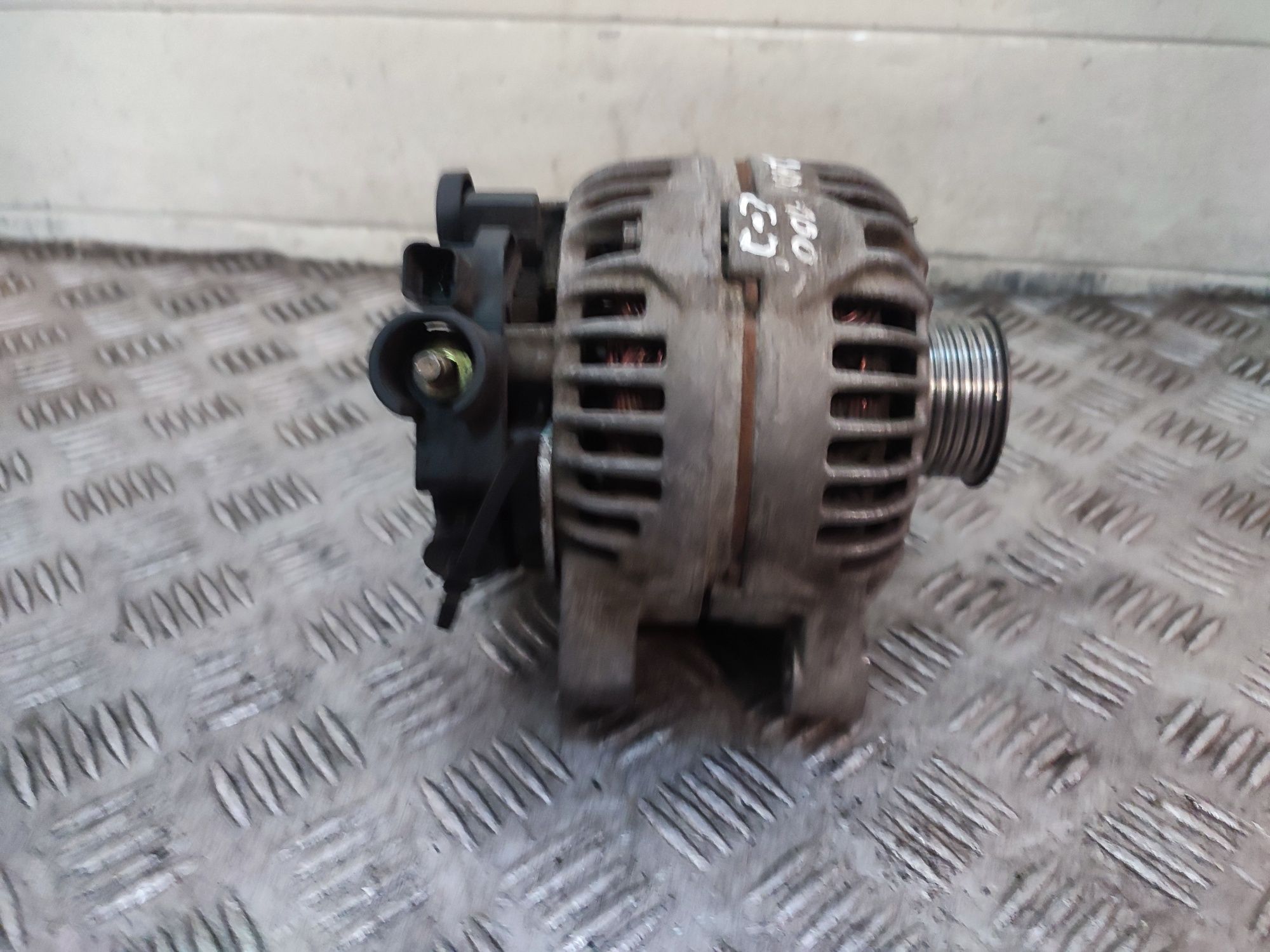 Citroen C5 I 2.2 HDI  alternator