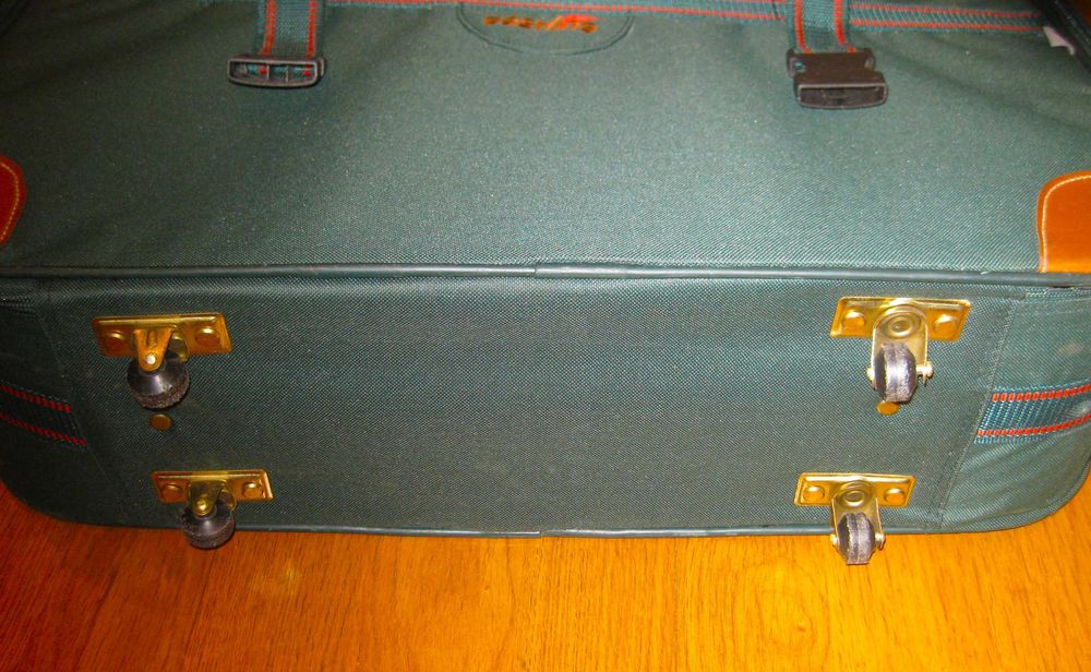 Preço do Conjunto de 2 Malas de Viagem Antigas