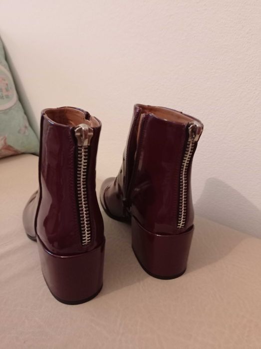Botas de verniz bordeaux - Only