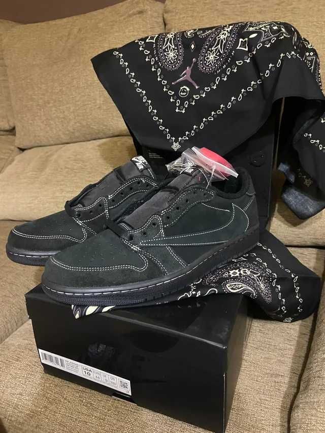 Jordan 1 Retro Low OG SP Travis Scott Black Phantom R.42