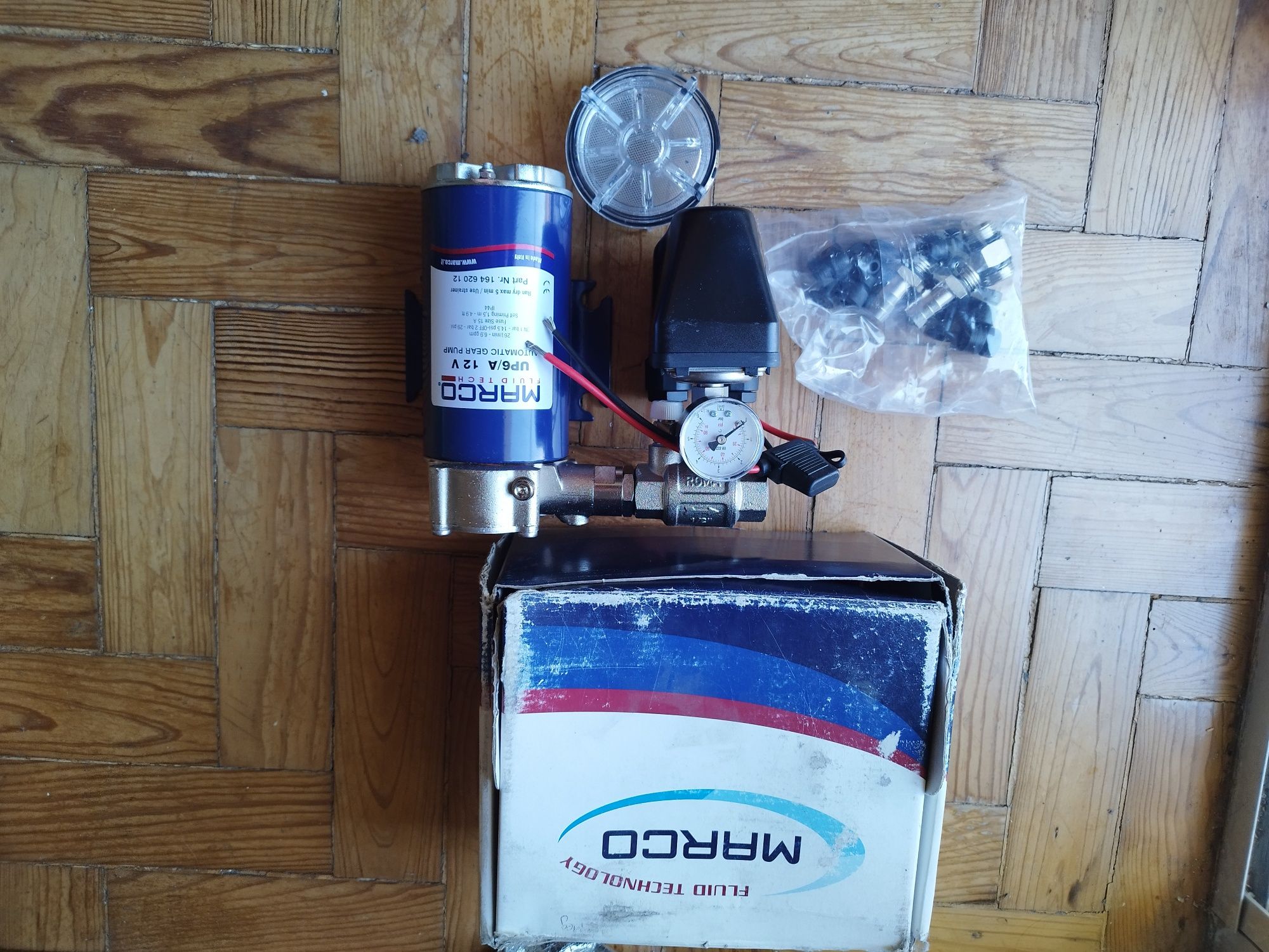 Bomba Automática UP6/A 12V, para Barcos / Autocaravana