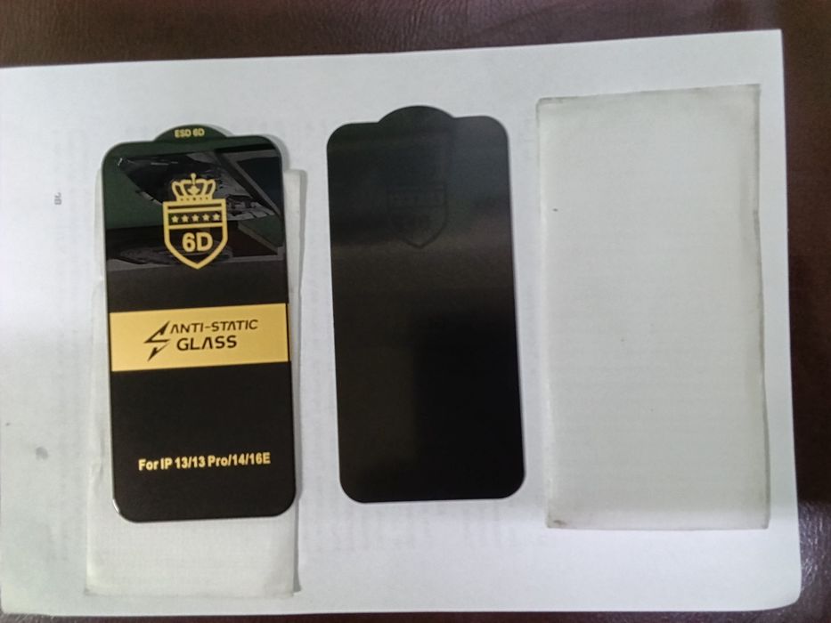 Стекло на телефон