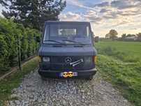 Mercedes 307d/kaczka