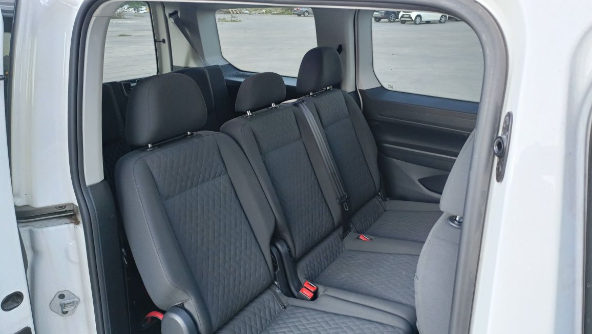VW Caddy Maxi 7 Lugares