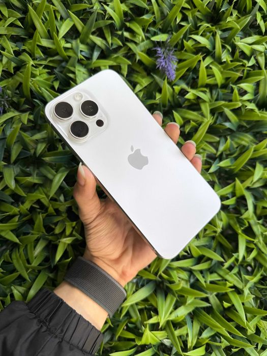 Apple iPhone 15 Pro Max 256GB Branco Titânio - Loja Ovar