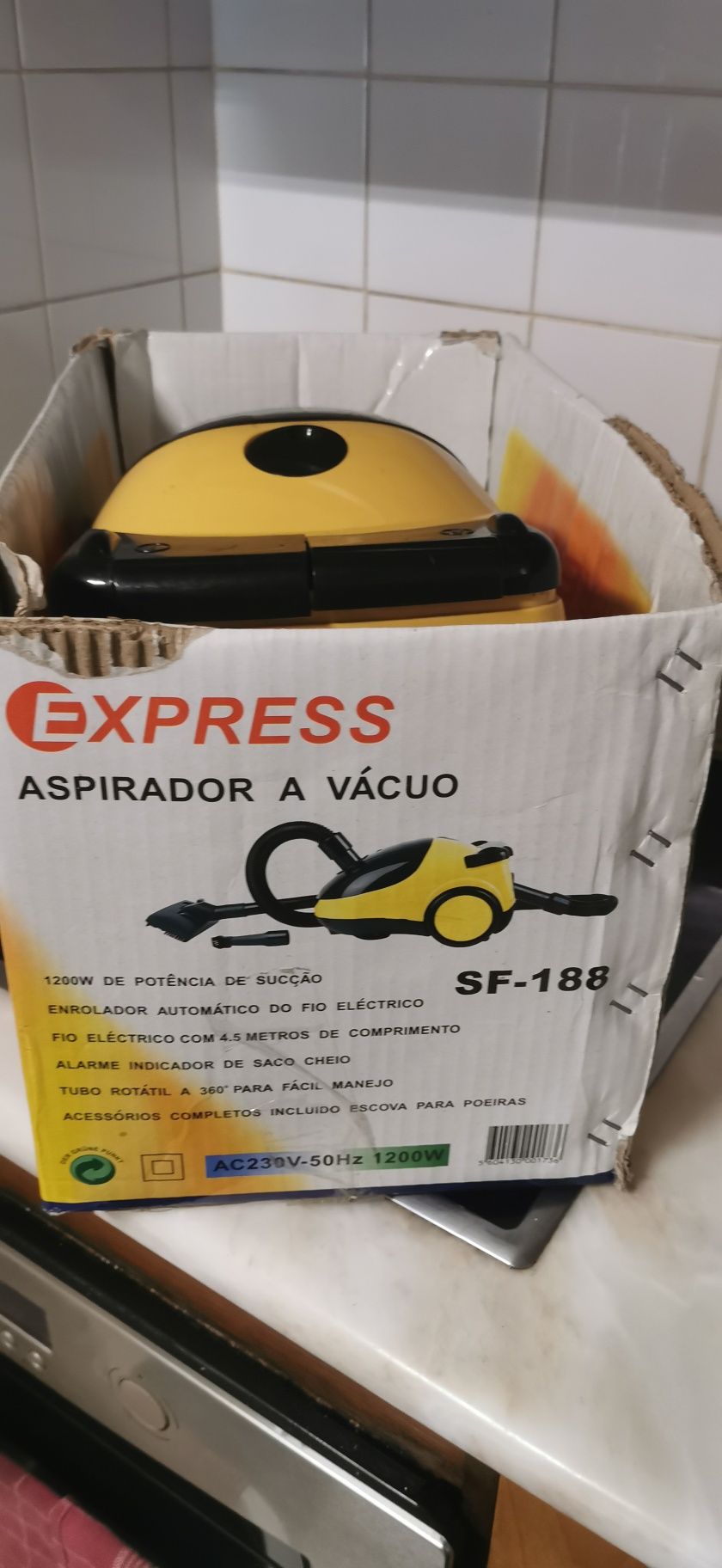 Aspirador a vacuo como novo