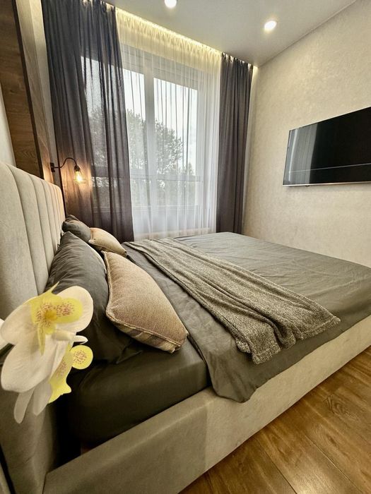 Подобово 2к ЖК Грані, Зоряний, ТРЦ Дафі