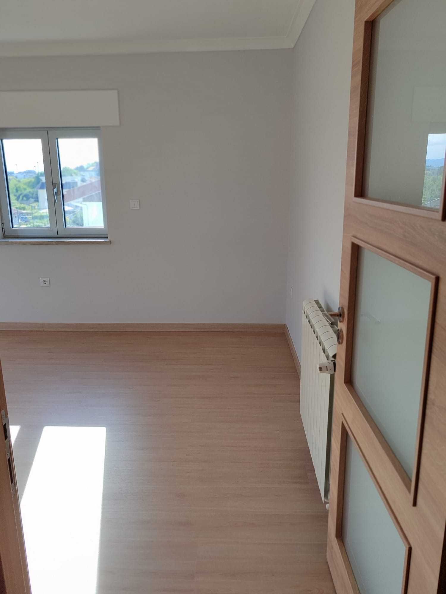 Arrenda-se Apartamento renovado