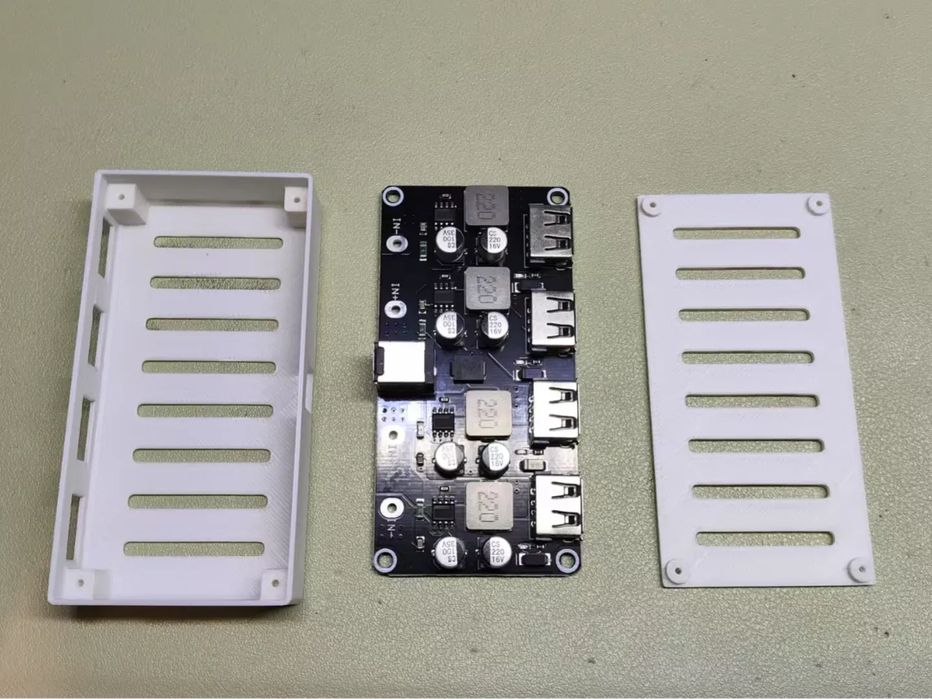 Caixa para Módulo Carregador Rápido 4 Portas