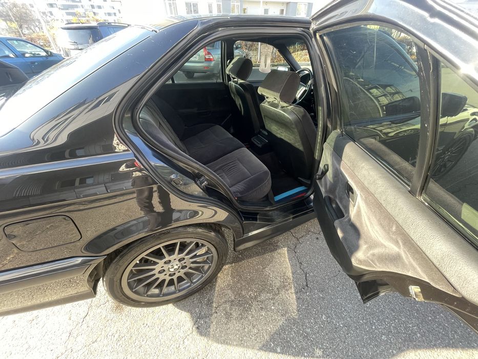 Продам БМВ Е36 в хорошем состояние