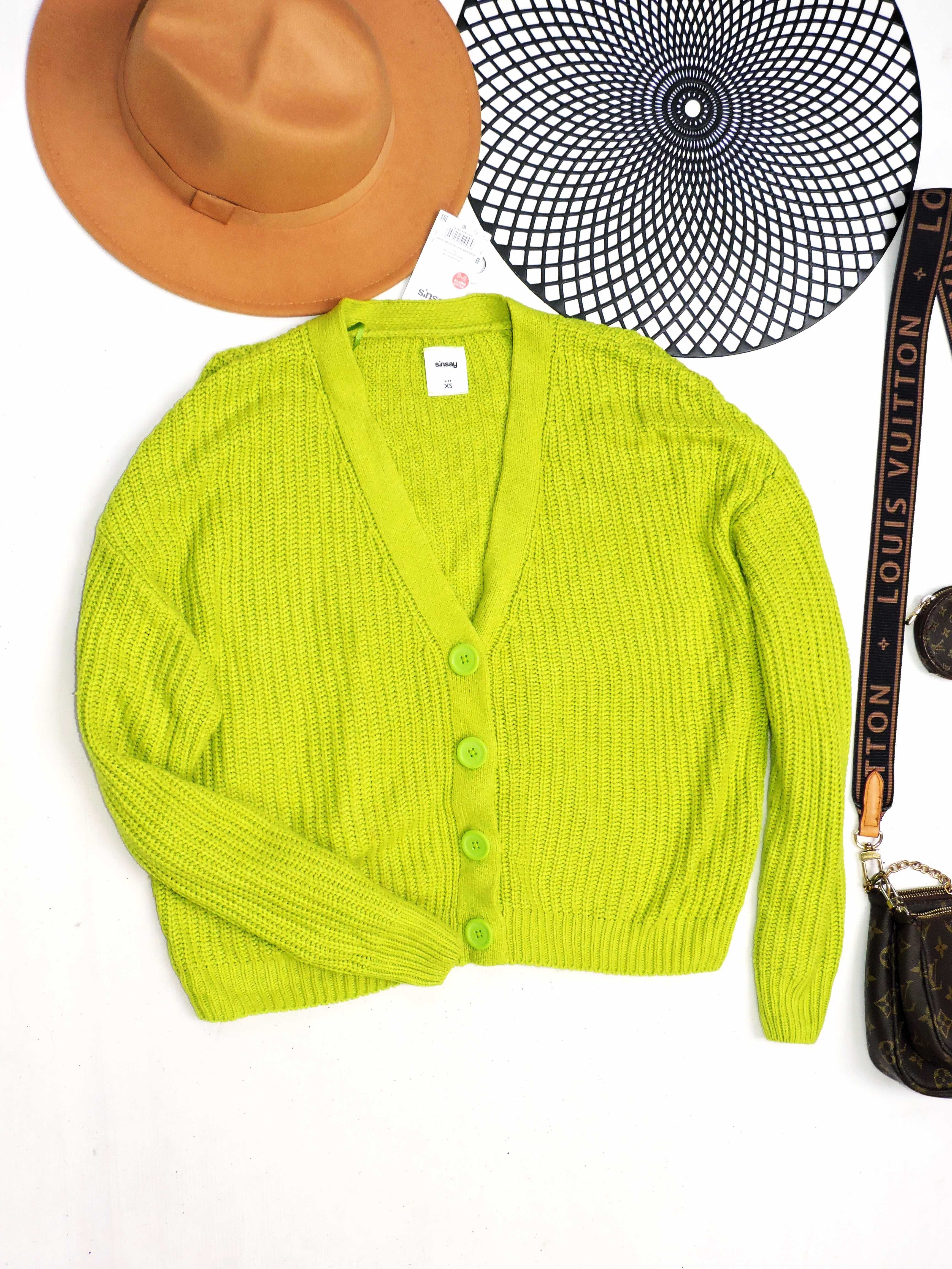 Sinsay sweterek overszie  neon guziki  xs