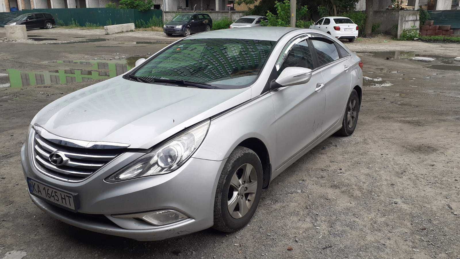 Авто на викуп HYUNDAI SONATA 2014 р.в. Платіж 4000 грн/тижд.