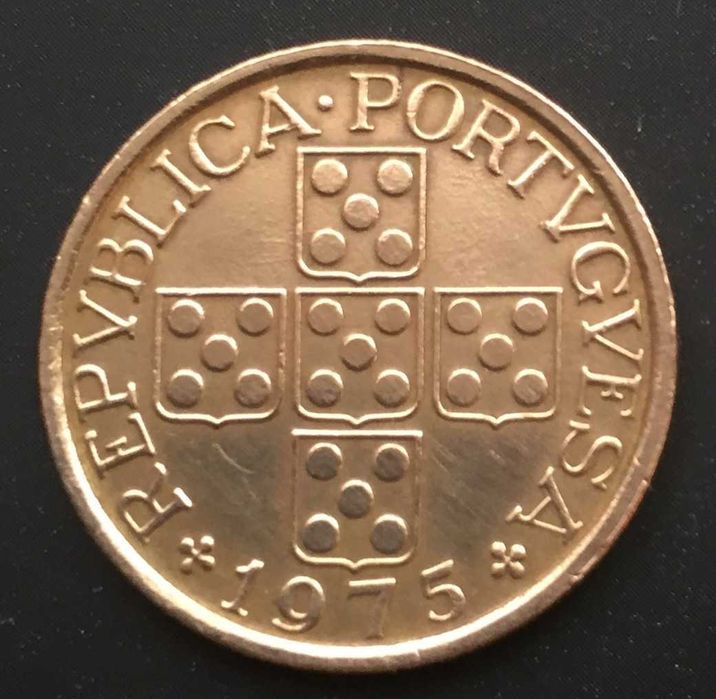 Moeda de 50 centavos bronze - Portugal - 1975