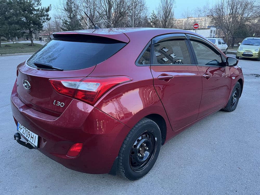 HYUNDAI I30 автомат