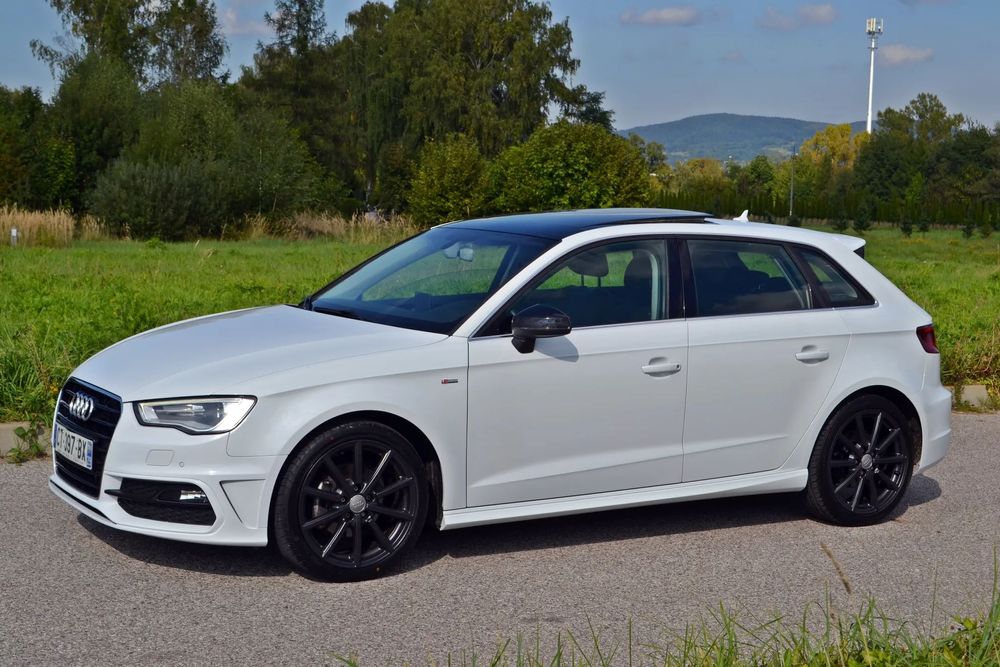 Audi A3 Sportback # automat # skóra # nawigacja # kamera parkowania # keyless go #