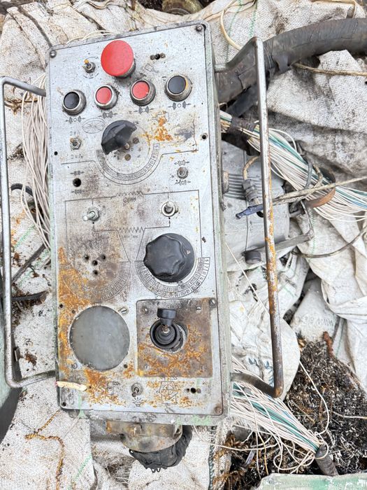 Продам пулт от чпу станка