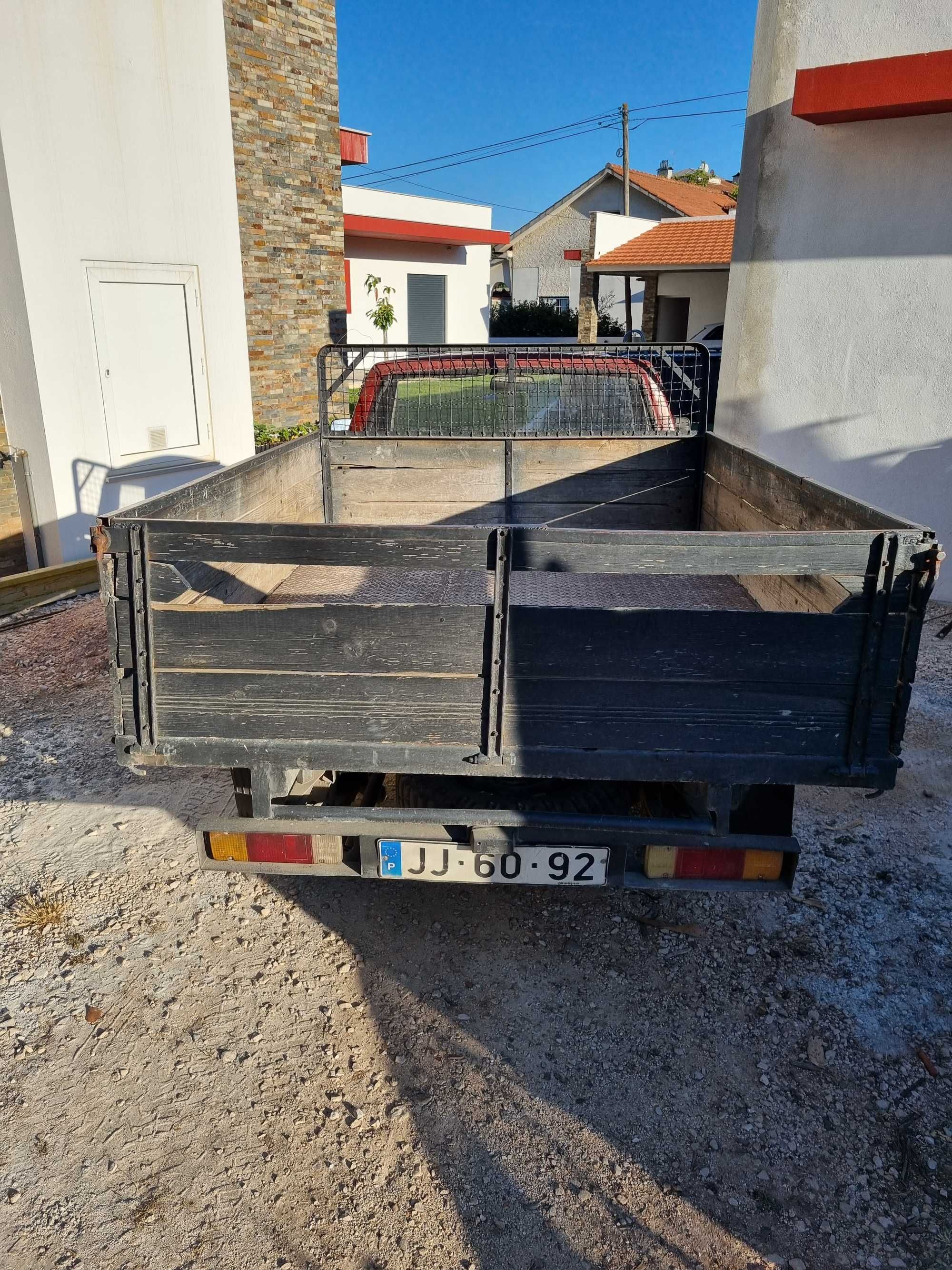 Carrinha Datsun 2.3 5V