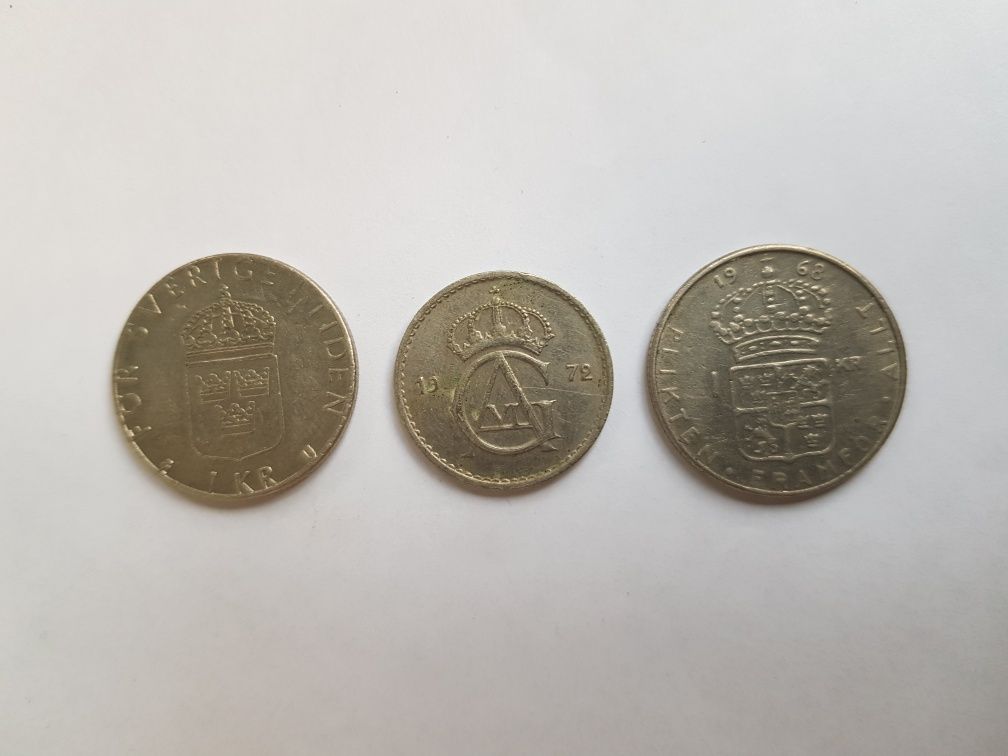 Монети Швеції різних номіналів.