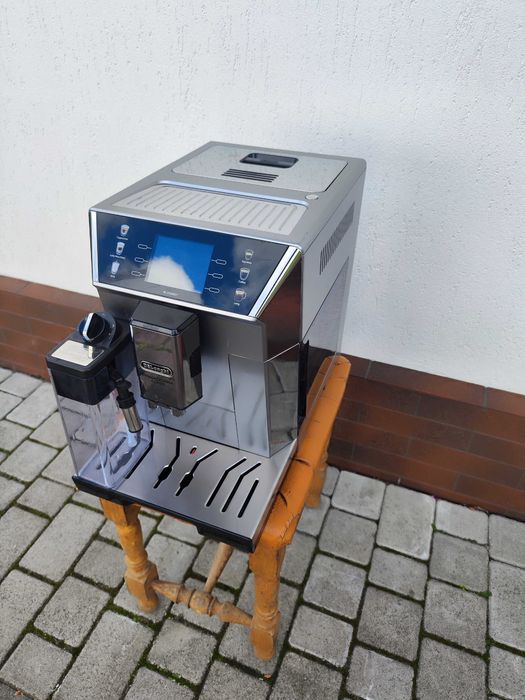 Кавомашина DeLonghi ECAM 550.85 PrimaDonna Class Bluetooth