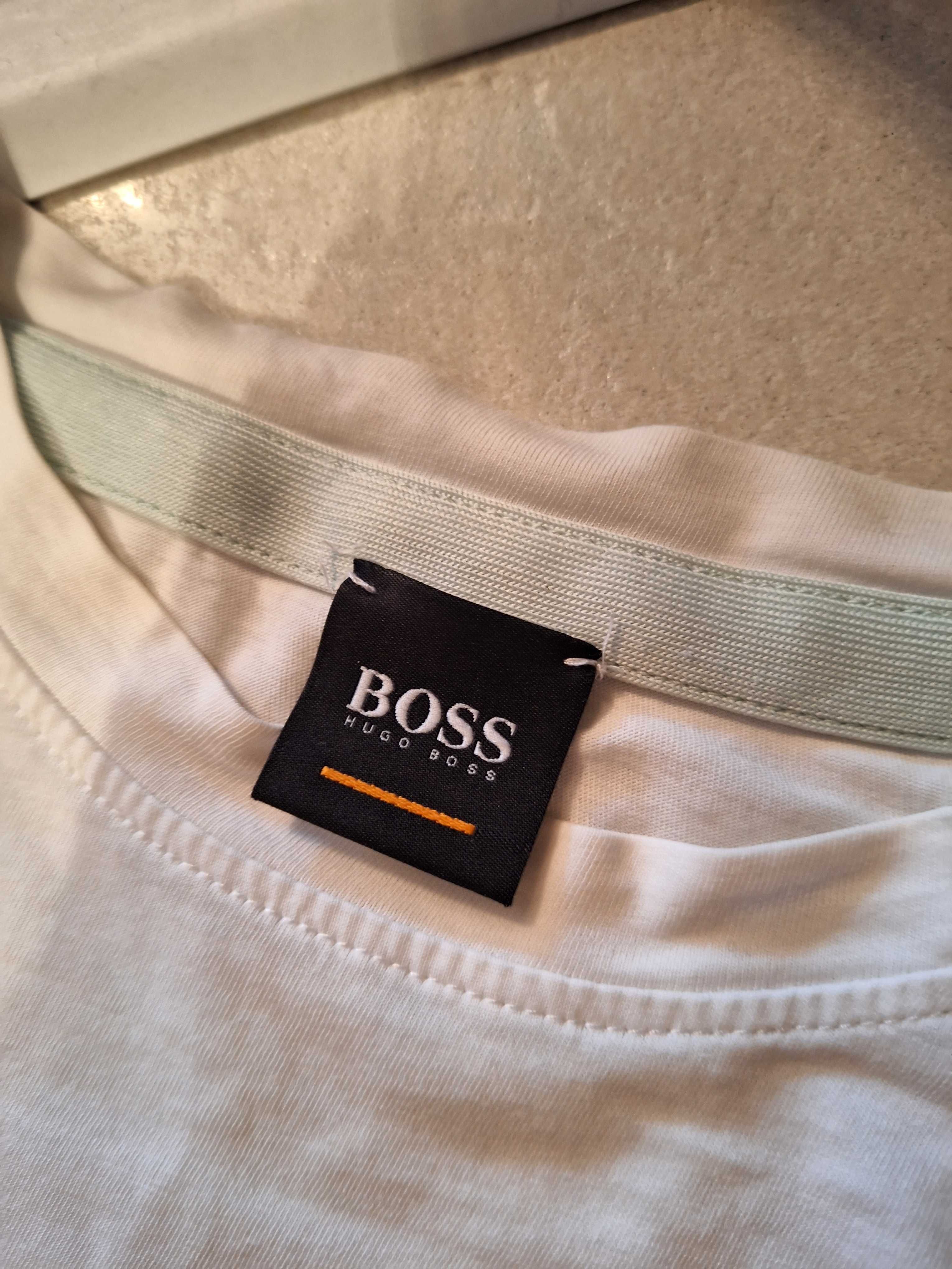 T-shirt Hugo Boss. S