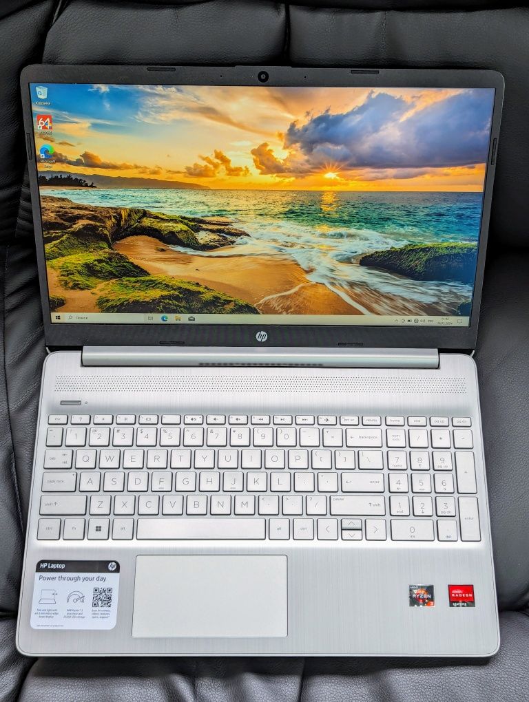 Тонкий ноутбук HP Pavilion 15 AMD Ryzen R3 3250u 16Gb DDR4 128-1Tb SSD