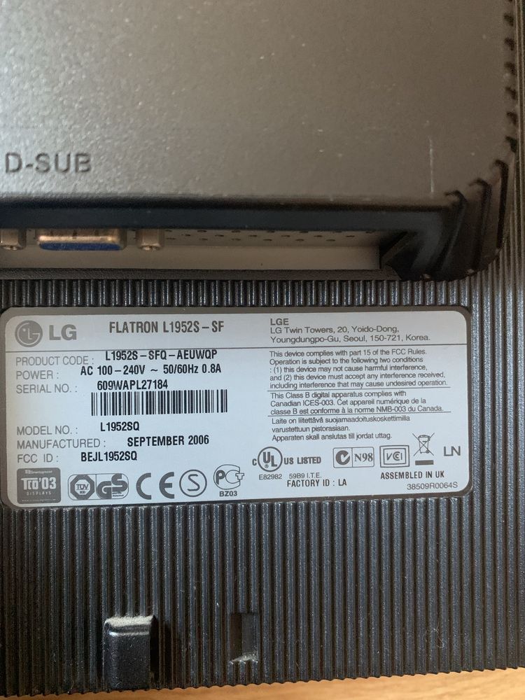 Monitor LG Flatron L1952S, jak nowy